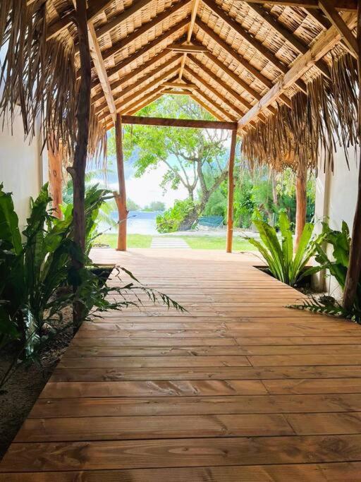 Bungalow Tiarii, Avec Acces Direct A Une Plage Privee Tevaitoa Kültér fotó